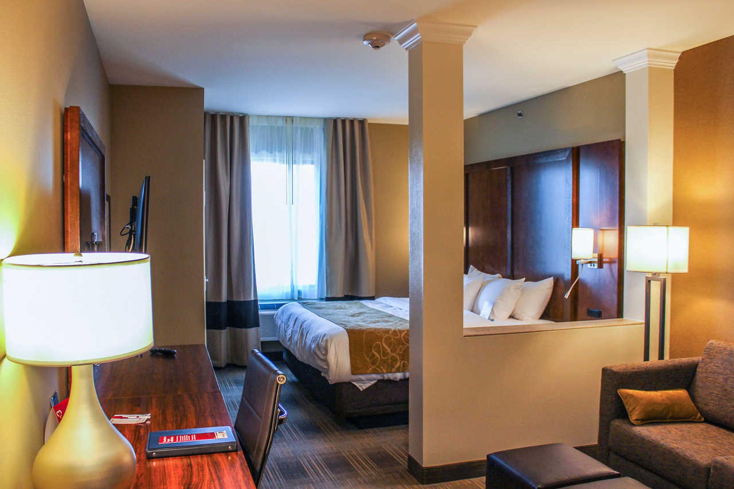 Comfort Suites University Brookings Eksteriør bilde