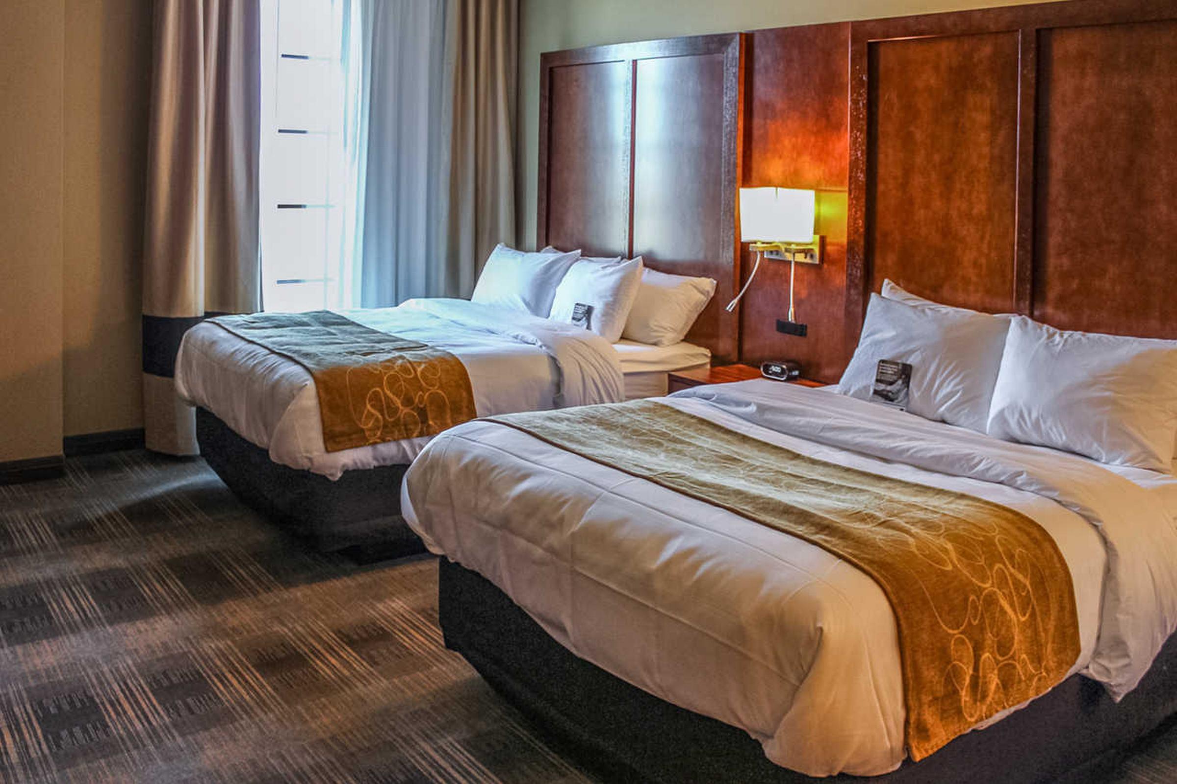 Comfort Suites University Brookings Eksteriør bilde