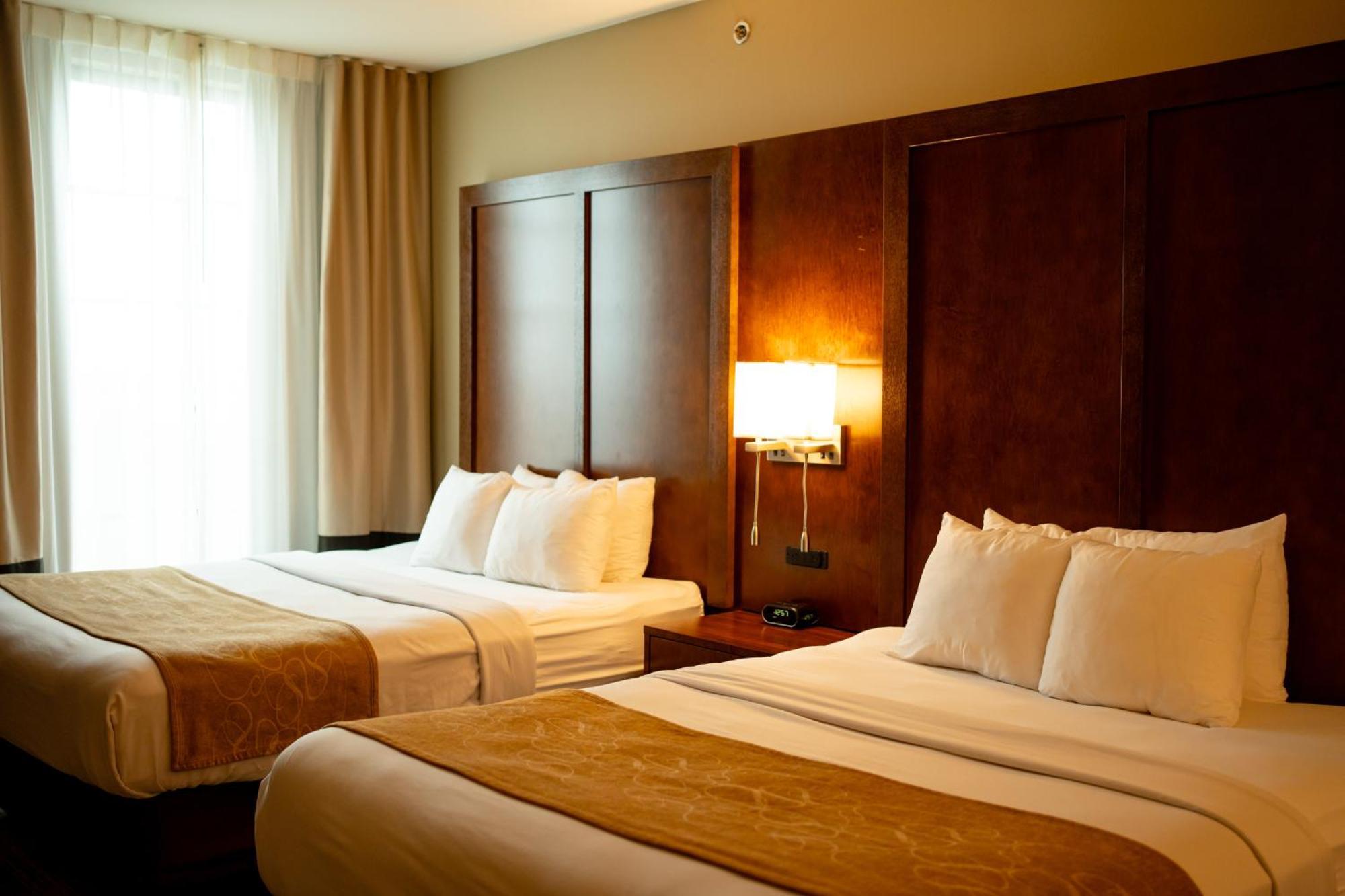 Comfort Suites University Brookings Eksteriør bilde