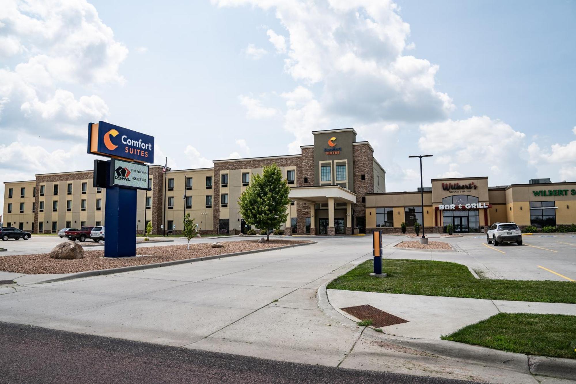 Comfort Suites University Brookings Eksteriør bilde