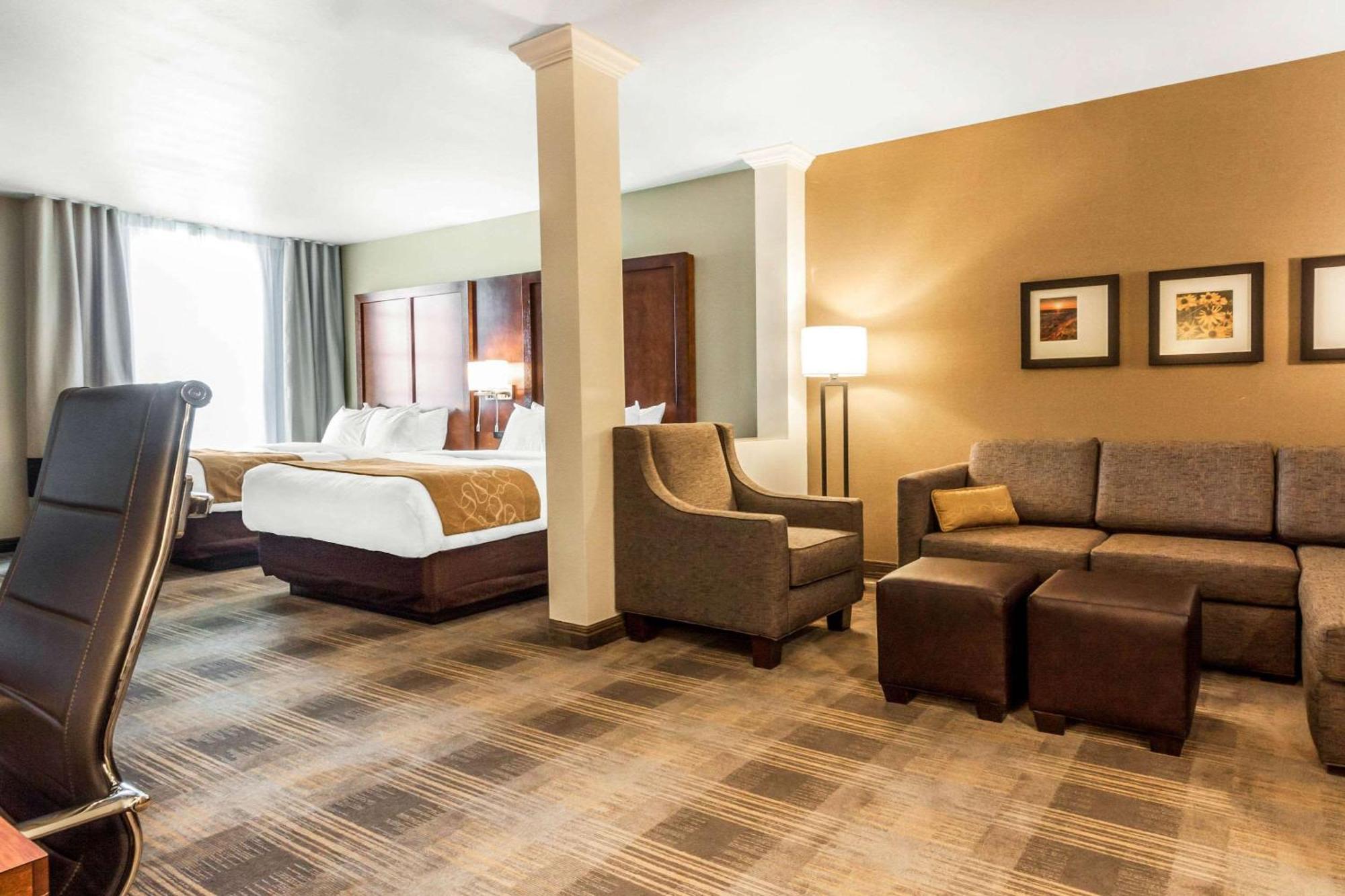 Comfort Suites University Brookings Eksteriør bilde