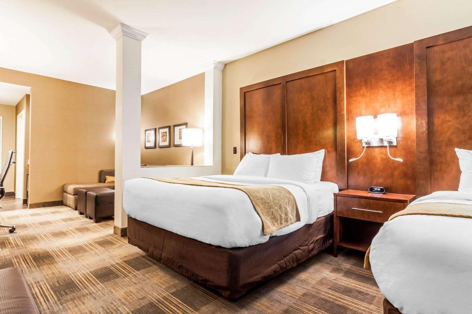 Comfort Suites University Brookings Eksteriør bilde