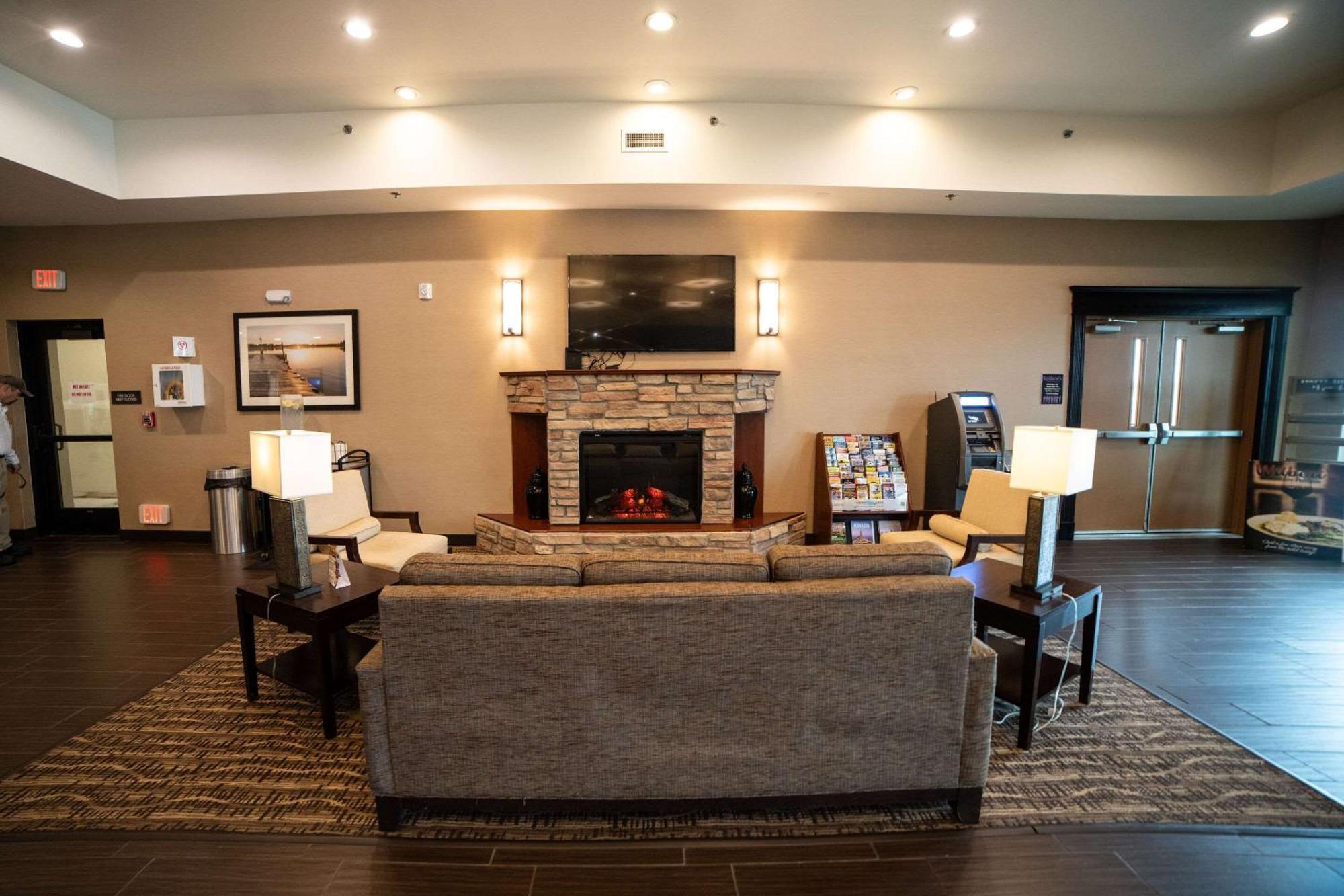 Comfort Suites University Brookings Eksteriør bilde